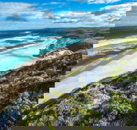 Conspicuous Cliff - Attractions