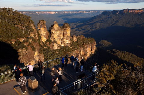 Giant Stairway - Attractions 0