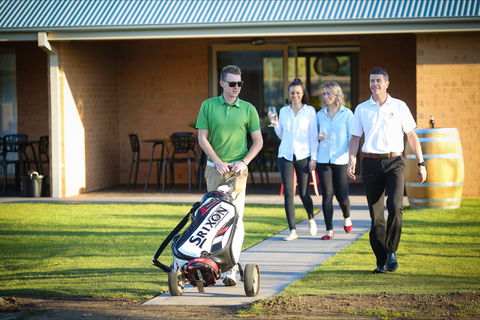 Howlong Golf Resort - Attractions 1
