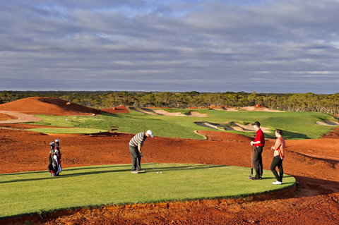 Kalgoorlie Golf Course - Attractions 0