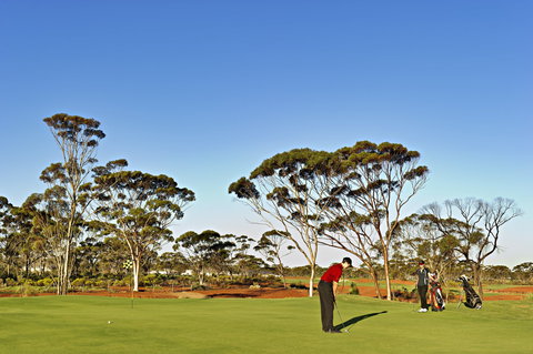 Kalgoorlie Golf Course - Attractions 2