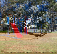 Mornington Park Reserve - Attractions