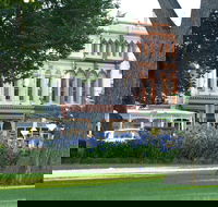 Nelson Place - Williamstown - Attractions