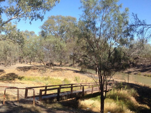 Norman Tracker Walford Walkway - Attractions 0