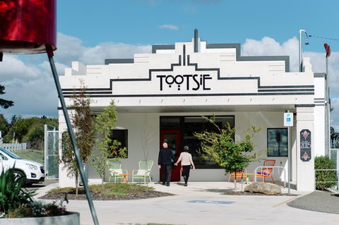Tootsie Art And Design - Attractions 0