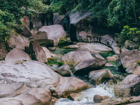Babinda Boulders - Attractions 1
