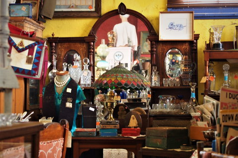 Contrary's On Clarence - Attractions 2