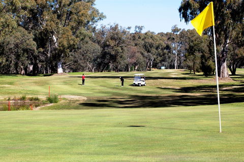 Deniliquin Golf Club - Attractions 0
