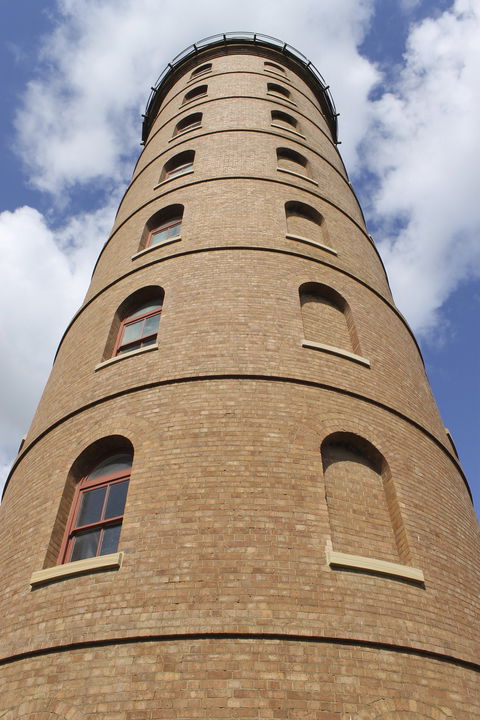 East  Bundaberg Water Tower - Attractions Las Vegas 1