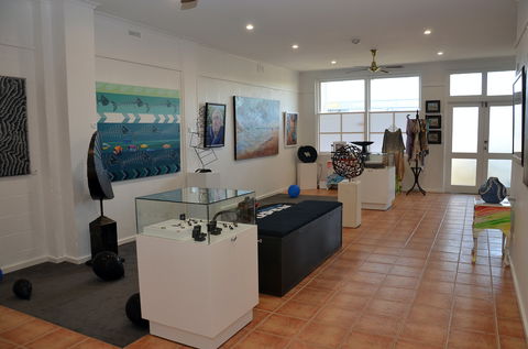 Gallery 45 - Attractions 0