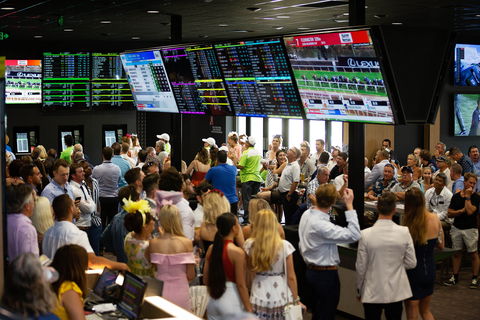 Gold Coast Turf Club - Attractions 0