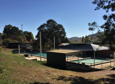 Gunning Pool - Attractions 0