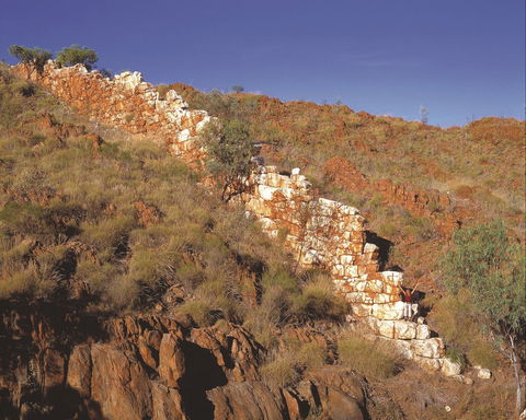 Halls Creek - Attractions Las Vegas 1