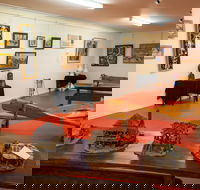 Jane Neville Rolfe Art Gallery - Attractions