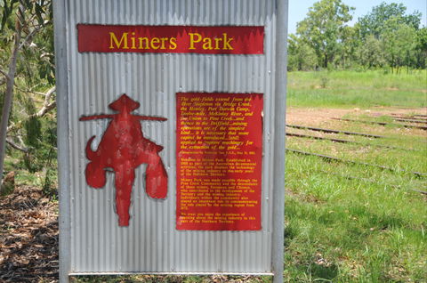 Miners Park - Attractions 0