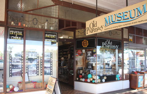 Old Pharmacy Museum  Childers - Attractions 0