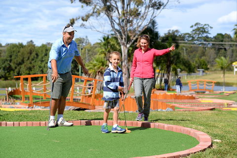 Port Macquarie Driving Range And Mini Golf - Attractions 0