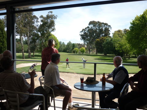 Queanbeyan Golf Club - Attractions 0