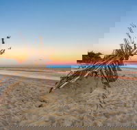 Red Beach - Attractions
