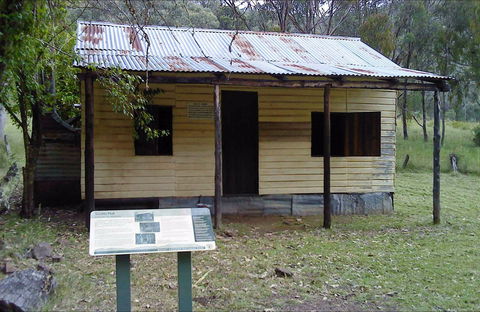 Scutts Hut - Attractions 0