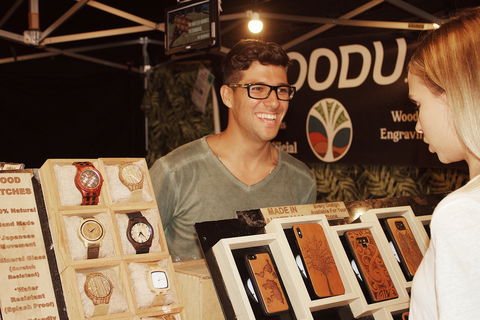 Surfers Paradise Beachfront Markets - Attractions 1