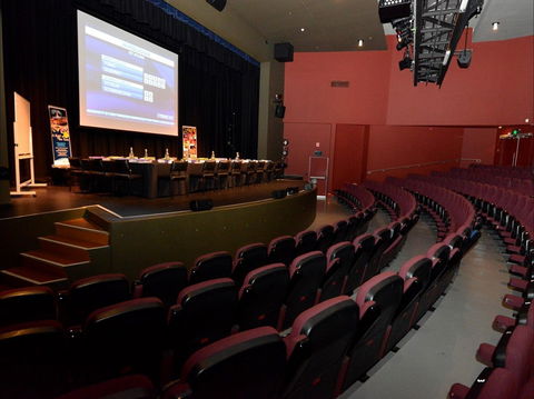 Wyndham Cultural Centre - Attractions 1
