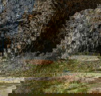 Yarrangobilly Caves  Castle walk - Attractions