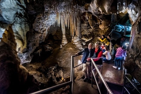 Jenolan Caves: Imperial Cave Tour - See Attractions 3