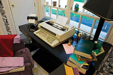 Colleen McCullough Home Tour On Norfolk Island - Attractions 1