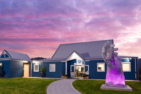 Ivanhoe Wines: Trip Advisor Seated Wine Tasting Masterclass - Attractions 3