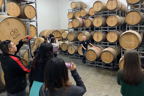 Hunter Valley Small Group Wine, Gin, Cheese & Chocolate Tour - Attractions Las Vegas 8