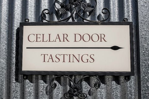 Bathurst Wine Trail Full-Day Private Tour With Tastings - Attractions 9
