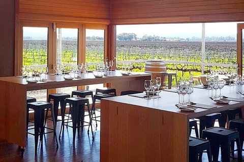 Wine Tasting In Yenda (up To 6 Wines) - Attractions 1