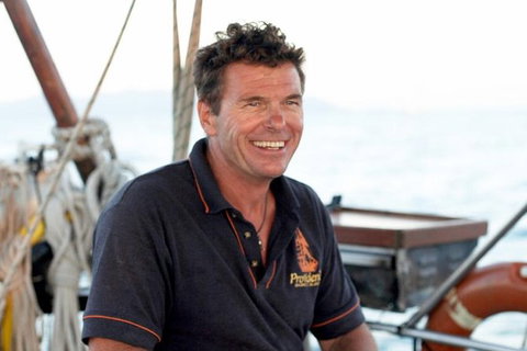 Whitehaven Beach Sailing And Snorkeling Cruise - Attractions 8