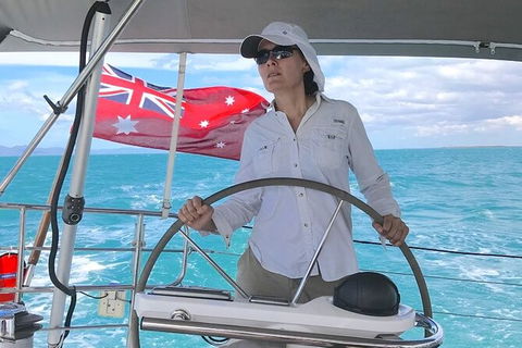 Sailing Curlew Escape On Moreton Bay - Attractions 10