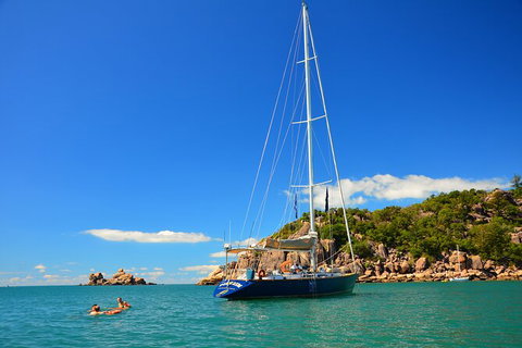 Helicopter And Magnetic Island Sailing - Attractions 1