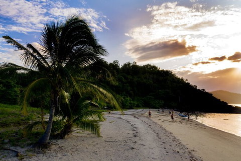 Small-Group Queensland Full-Day Sail Retreat Experience - See Attractions 0