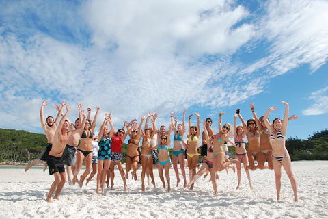 Day Sail The Whitsunday Islands On Atlantic Clipper From Airlie Beach - Attractions 1