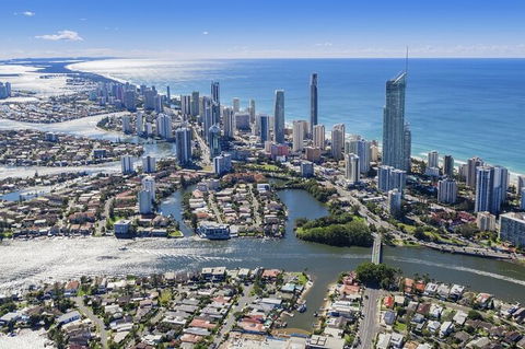 Arrival Private Transfers From Gold Coast Airport OOL To Gold Coast City - Attractions 4
