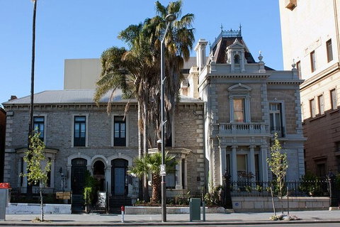 Adelaide Airport Transfers : Adelaide City To Airport ADL In Business Car - Attractions 3