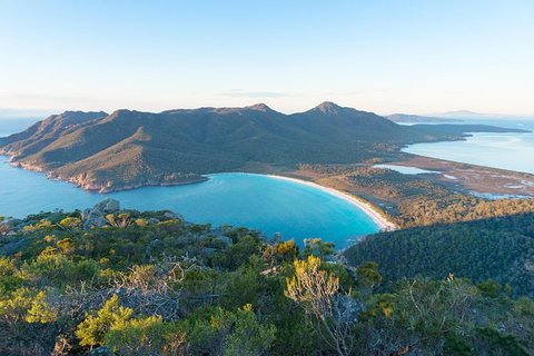 Wineglass Bay Day Tour - See Attractions 0
