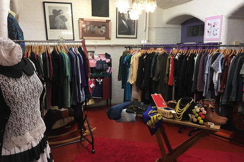 Urban Vintage Walking Tour - Attractions 4