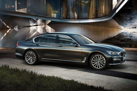 BMW Car Melbourne Airport To CBD - Attractions 0
