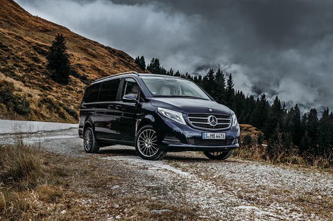 Van Service Melbourne Airport To CBD - Attractions Las Vegas 1