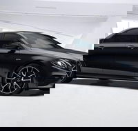 Melbourne Airport Transfers Melbourne to Melbourne Airport MEL in Business Car - Attractions