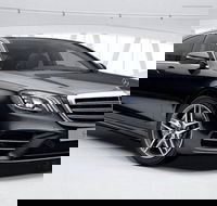 Melbourne Airport Transfers Melbourne Airport MEL to Melbourne in Luxury Car - Attractions