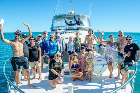 Full-Day Whale Sharks Swimming Experience On Ningaloo Reef - Attractions 16