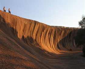 Wave Rock - Attractions 0