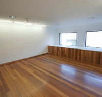 Raglan Street Gallery - Attractions