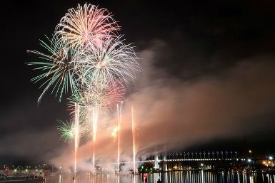 Piazza At Docklands - Attractions 0